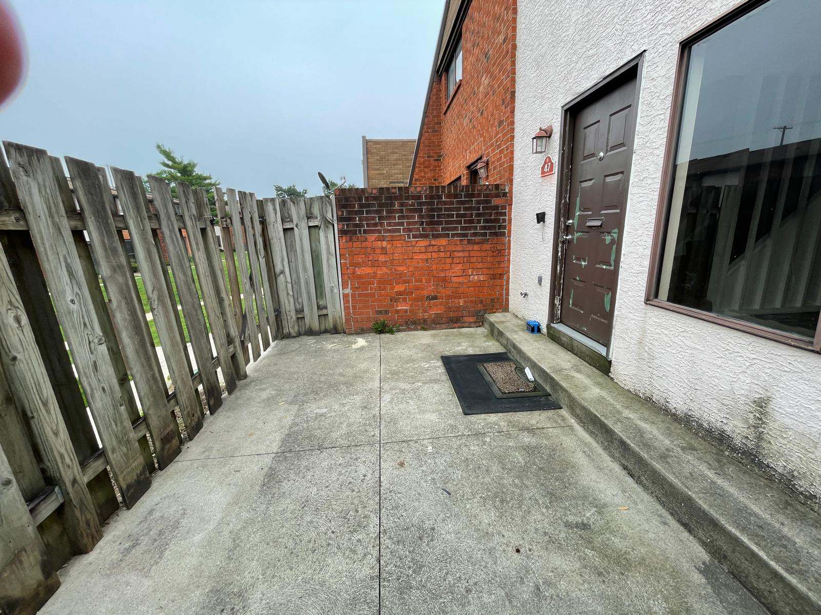 47 King Arthur Court